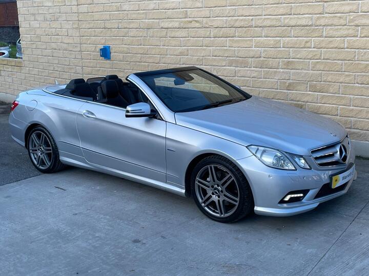 Mercedes-Benz E Class 3.0 E350 CDI V6 BlueEfficiency Sport Cabriolet G-Tronic Euro 5 2dr