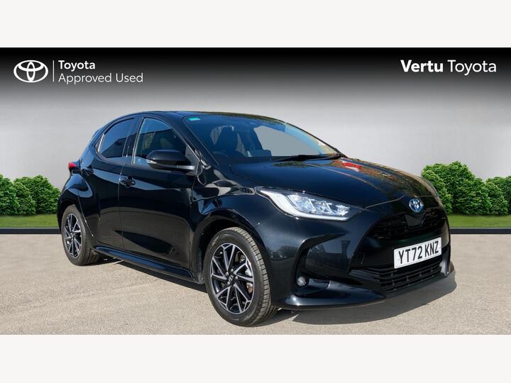 Toyota Yaris 1.5 VVT-h Design E-CVT Euro 6 (s/s) 5dr