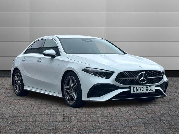 Mercedes-Benz A Class 1.3 A200h MHEV AMG Line (Premium) 7G-DCT Euro 6 (s/s) 4dr