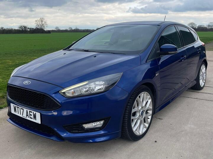 Ford Focus 1.0T EcoBoost ST-Line Euro 6 (s/s) 5dr