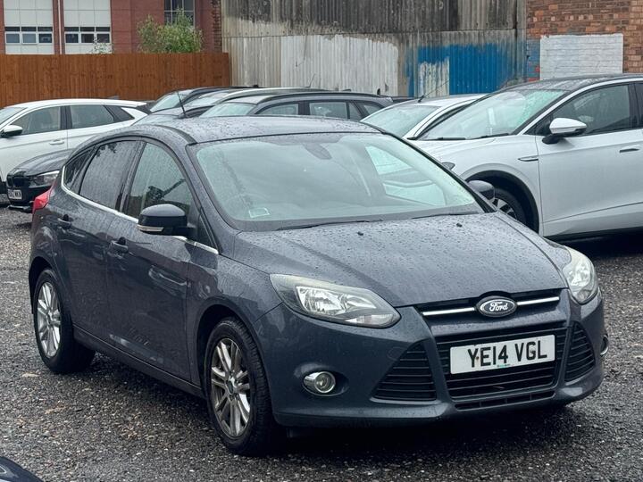 Ford Focus 1.0T EcoBoost Titanium Euro 5 (s/s) 5dr