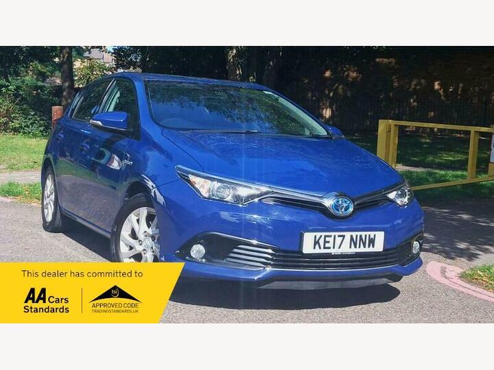 Toyota Auris 1.8 VVT-h Business Edition CVT Euro 6 (s/s) 5dr (Safety Sense)