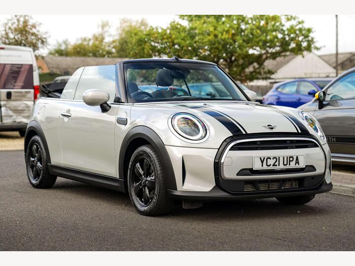 MINI CONVERTIBLE 1.5 Cooper Classic Steptronic Euro 6 (s/s) 2dr