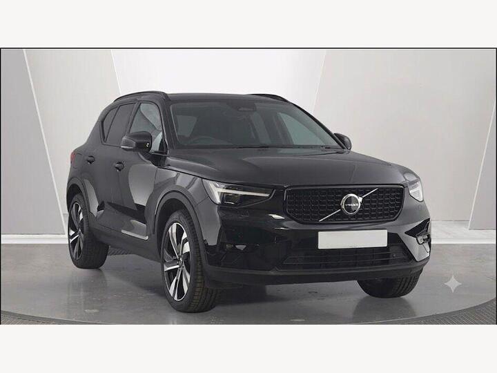 Volvo XC40 2.0 B4 MHEV Ultra Dark DCT Auto Euro 6 (s/s) 5dr