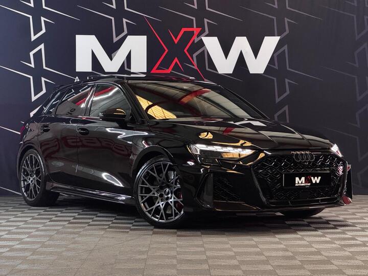 Audi RS3 2.5 TFSI Carbon Black Sportback S Tronic Quattro Euro 6 (s/s) 5dr