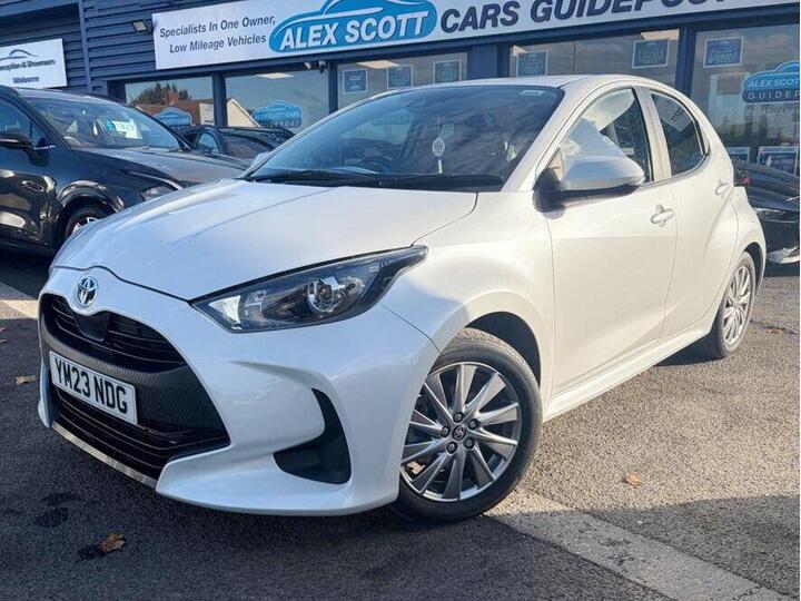 Toyota Yaris 1.5 VVT-h Icon E-CVT Euro 6 (s/s) 5dr