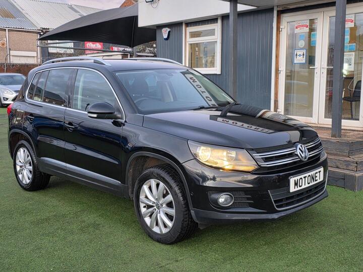 Volkswagen TIGUAN 2.0 TDI BlueMotion Tech Match DSG 4WD Euro 5 (s/s) 5dr