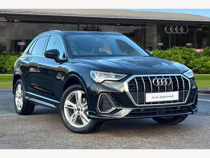 Audi Q3 1.5 TFSI CoD 35 S Line S Tronic Euro 6 (s/s) 5dr