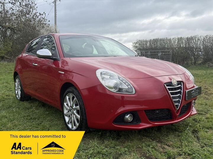 Alfa Romeo Giulietta 1.6 JTDM-2 Business Edition Euro 5 (s/s) 5dr