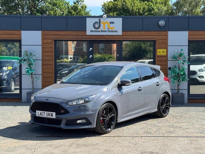 Ford Focus 2.0 TDCi ST-3 Euro 6 (s/s) 5dr
