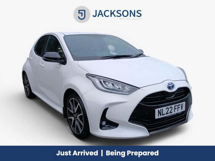 Toyota YARIS 1.5 VVT-h Dynamic E-CVT Euro 6 (s/s) 5dr