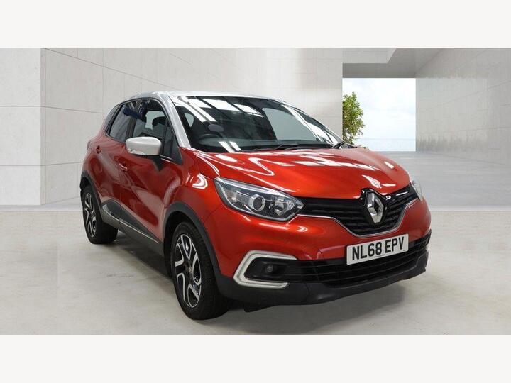 Renault Captur 0.9 TCe ENERGY Iconic Euro 6 (s/s) 5dr