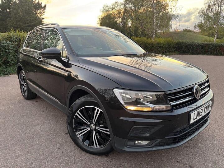 Volkswagen Tiguan 2.0 TDI SE Navigation DSG 4Motion Euro 6 (s/s) 5dr