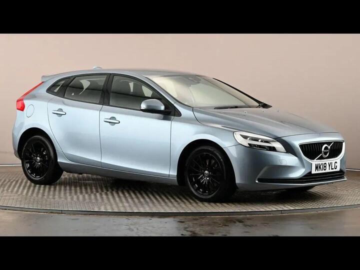 Volvo V40 2.0 T3 Momentum Euro 6 (s/s) 5dr