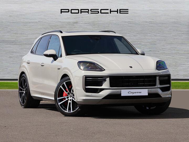 Porsche Cayenne 4.0 V8 E-Hybrid 25.9kWh Turbo TiptronicS 4WD Euro 6 (s/s) 5dr