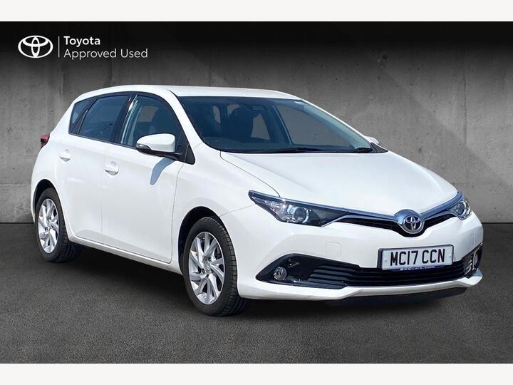 Toyota Auris 1.2 VVT-i Icon Euro 6 (s/s) 5dr (Safety Sense)