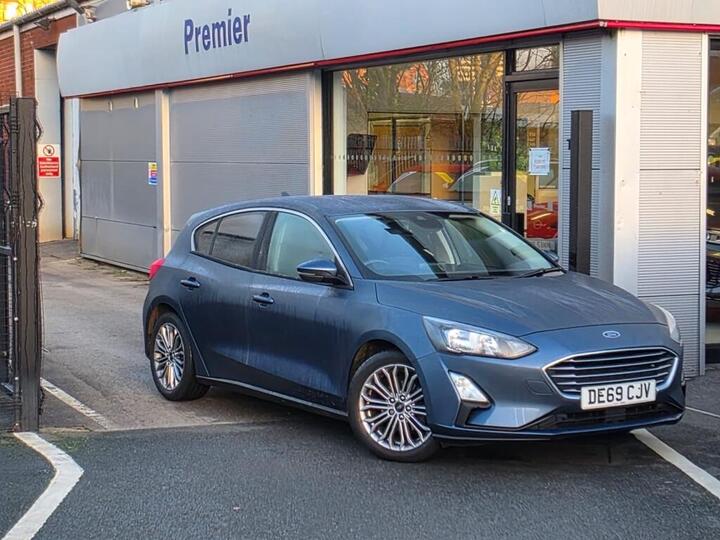 Ford FOCUS HATCHBACK 1.0T EcoBoost Titanium X Euro 6 (s/s) 5dr