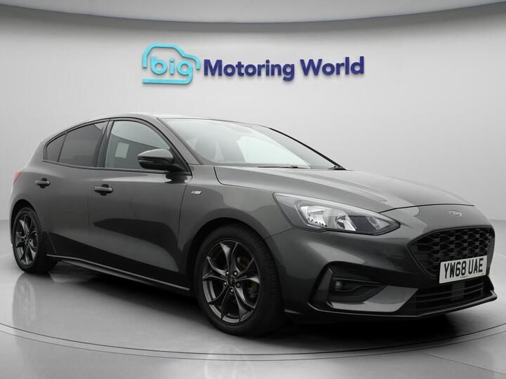 Ford Focus 1.0T EcoBoost ST-Line Euro 6 (s/s) 5dr