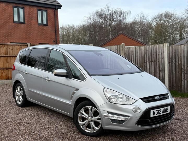 Ford S-Max 2.0 TDCi Titanium Euro 5 5dr