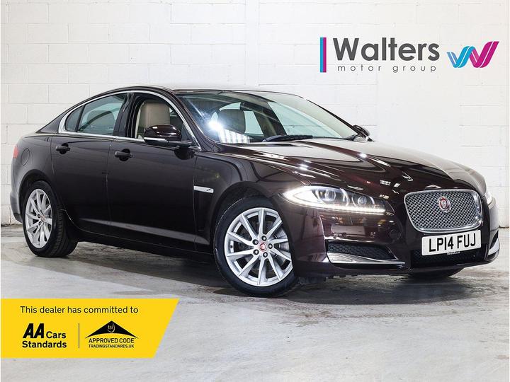 Jaguar XF 2.2d Premium Luxury Auto Euro 5 (s/s) 4dr