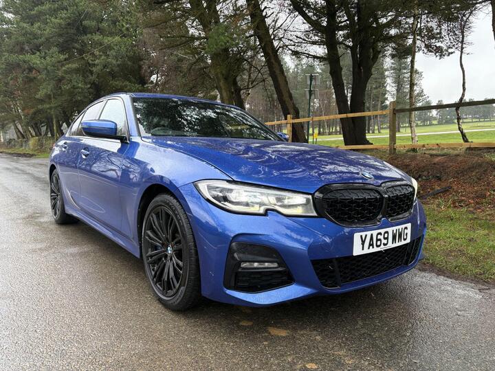 BMW 3 Series 3.0 330d M Sport Auto XDrive Euro 6 (s/s) 4dr BMW 3 Series 3.0 330d M Sport Auto XDrive Euro 6 (s/s) 4dr