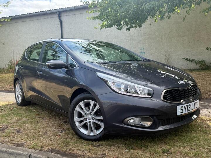 Kia CEED 1.6 CRDi 2 Auto Euro 5 5dr