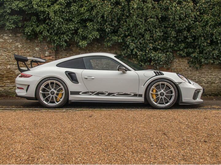 Porsche 911 4.0 991 GT3 RS PDK Euro 6 2dr