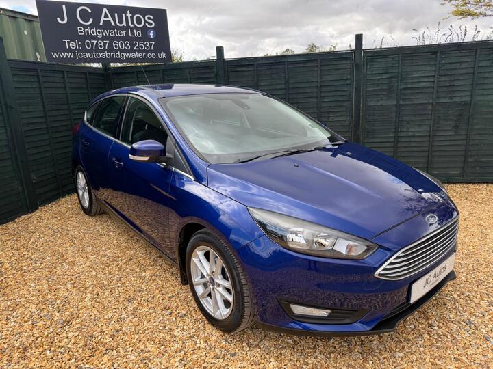 Ford Focus 1.0T EcoBoost Zetec Euro 6 (s/s) 5dr