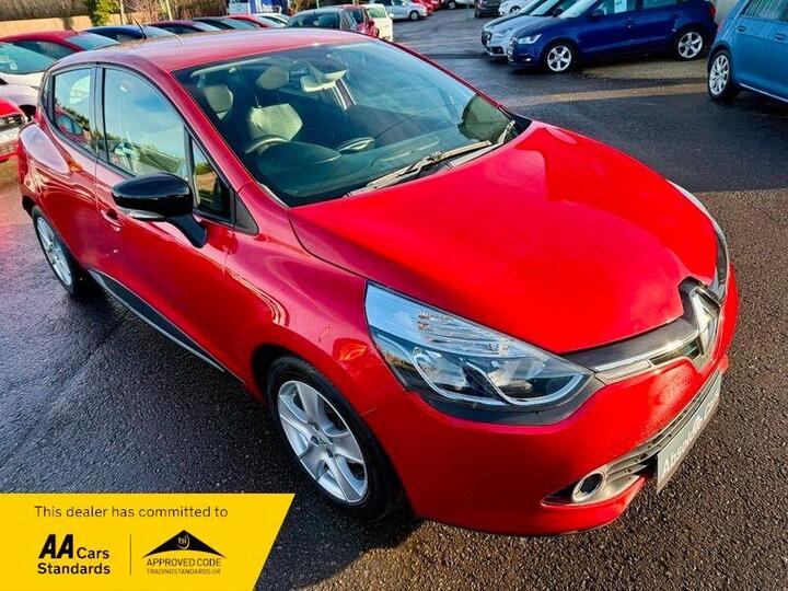 Renault Clio 1.2 16V Dynamique MediaNav Euro 5 5dr