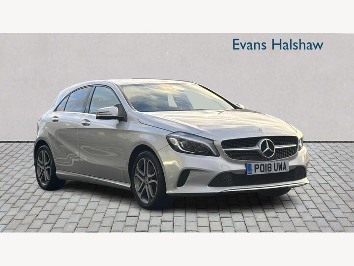 Mercedes-Benz A CLASS HATCHBACK 1.6 A160 Sport Edition Euro 6 (s/s) 5dr Mercedes-Benz A CLASS HATCHBACK 1.6 A160 Sport Edition Euro 6 (s/s) 5dr