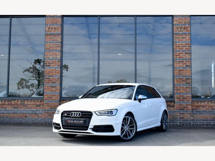 Audi S3 2.0 TFSI Sportback S Tronic Quattro Euro 6 (s/s) 5dr (Nav)