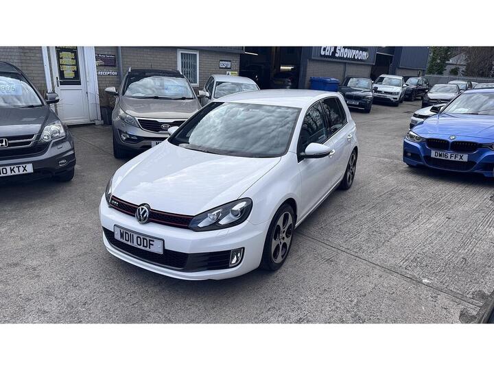 Volkswagen Golf Golf  Hatchback 0.0  Petrol