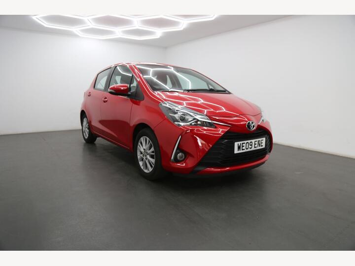 Toyota Yaris 1.5 VVT-i Icon Tech Euro 6 5dr