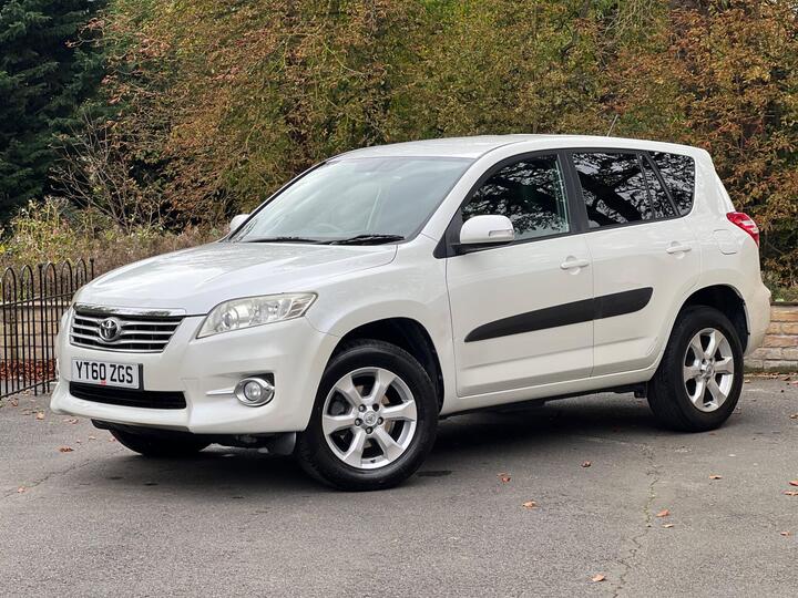 Toyota RAV4 2.2 D-4D XT-R 4WD Euro 5 5dr