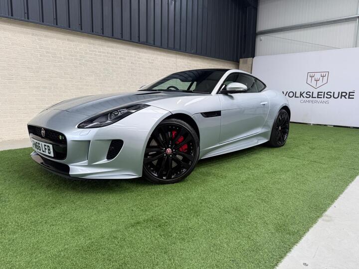 Jaguar F-Type 5.0 V8 R Auto Euro 6 (s/s) 2dr Jaguar F-Type 5.0 V8 R Auto Euro 6 (s/s) 2dr