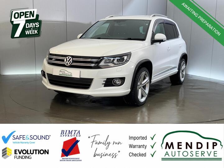 Volkswagen Tiguan 2.0 TSI R-Line SUV 5dr Petrol DSG 4WD Euro 5 (Nav) (210 Ps)
