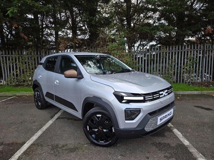 Dacia Spring 100 24.3kWh EXTREME Auto 5dr