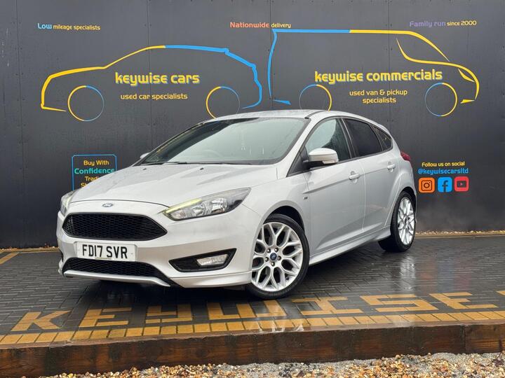 Ford Focus 1.0T EcoBoost ST-Line Euro 6 (s/s) 5dr