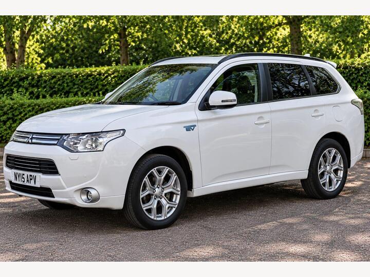 Mitsubishi Outlander 2.0h 12kWh GX4h CVT 4WD Euro 5 (s/s) 5dr