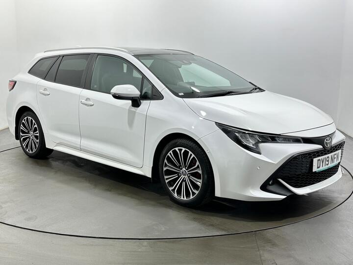 Toyota Corolla 1.2 VVT-i Design Touring Sports Euro 6 (s/s) 5dr