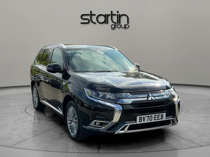 Mitsubishi Outlander 2.4h TwinMotor 13.8kWh Exceed Safety CVT 4WD Euro 6 (s/s) 5dr