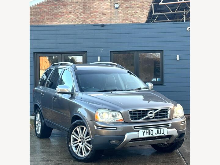 Volvo XC90 2.4 D5 Executive Geartronic AWD 5dr