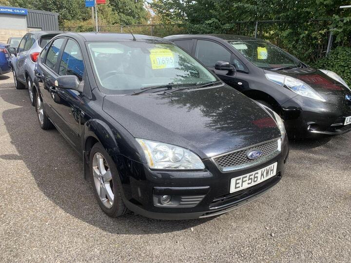 Ford FOCUS 1.8 TDCi Ghia 5dr