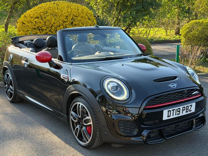 MINI Convertible 2.0 John Cooper Works Steptronic Euro 6 (s/s) 2dr