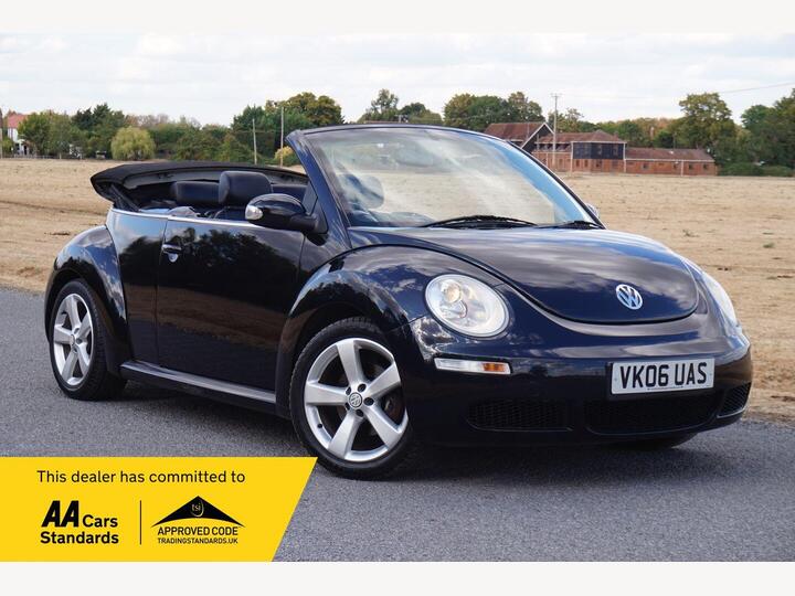 Volkswagen Beetle 2.0 S Cabriolet Auto Euro 4 2dr