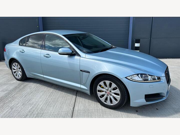 Jaguar XF 3.0d V6 Premium Luxury Auto Euro 5 4dr