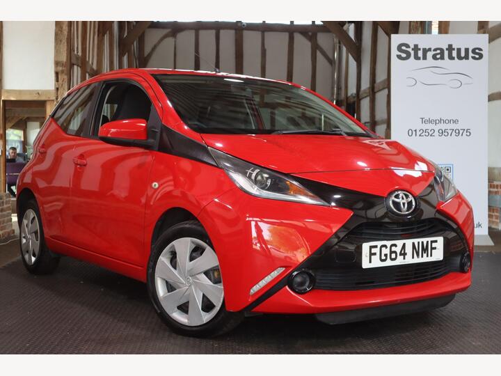 Toyota AYGO 1.0 VVT-i X-play Euro 5 5dr Euro 5
