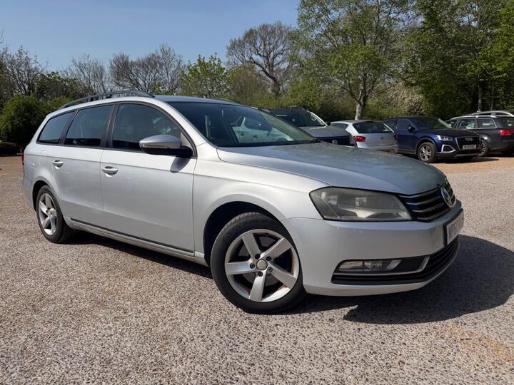Volkswagen Passat 1.6 TDI BlueMotion Tech S Euro 5 (s/s) 5dr