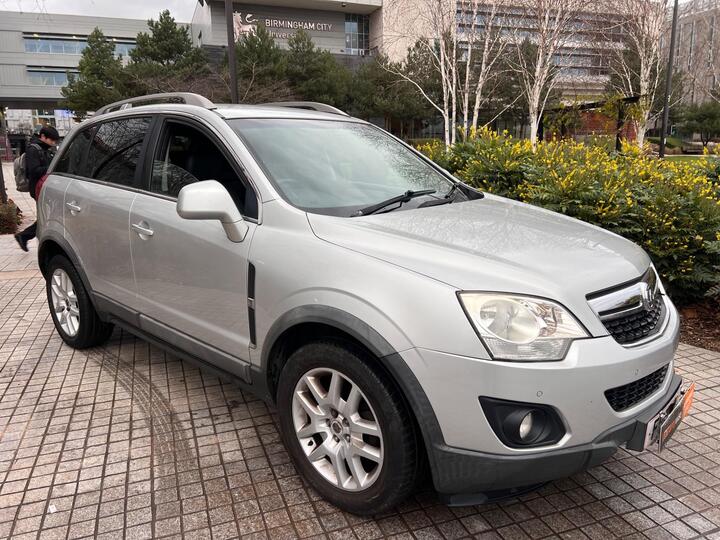 Vauxhall Antara 2.2 CDTi Diamond 4WD Euro 5 (s/s) 5dr Vauxhall Antara 2.2 CDTi Diamond 4WD Euro 5 (s/s) 5dr