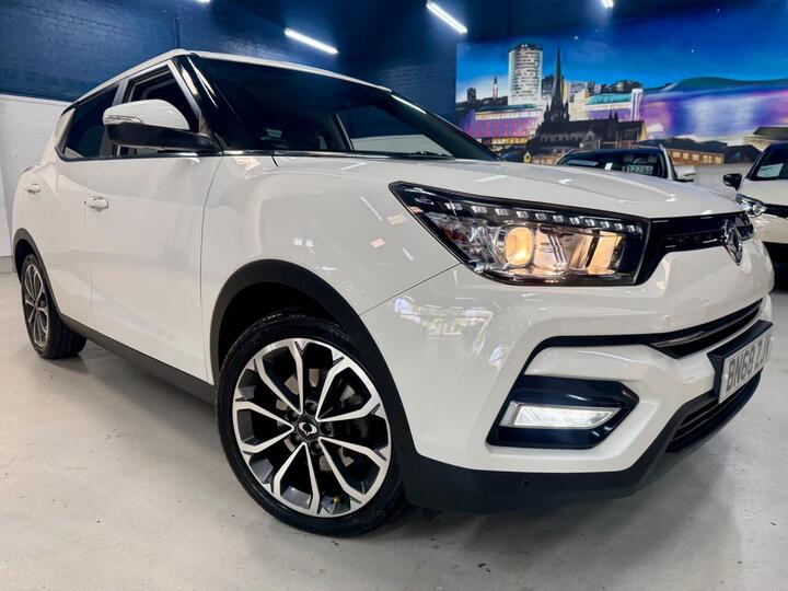 SsangYong Tivoli 1.6 E-XGi Ultimate Euro 6 (s/s) 5dr